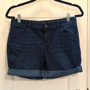 Simply Vera Wang Shorts‎ Size 4 Dark Rinse